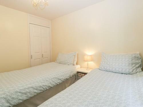 5 Wye Rapid Cottages