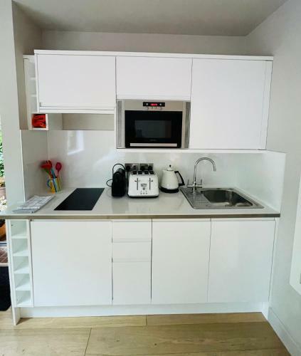 Apartamento Studio Acorn Private Parking And Garden