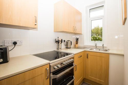 52 Madeira Park Flat 6