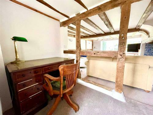 Walnut Tree House