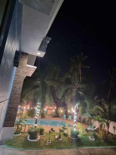 Private Villa W/pool, Wifi, Videoke & Kitchen Access
