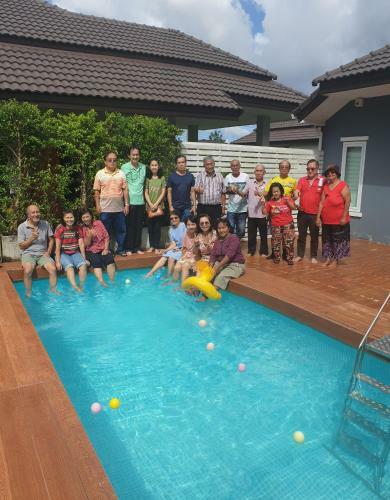 ????????? ?????????? Pool Villa Luxsaranong