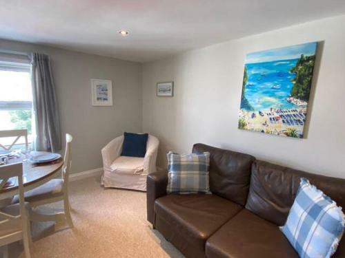 St Margarets Penthouse Apartment