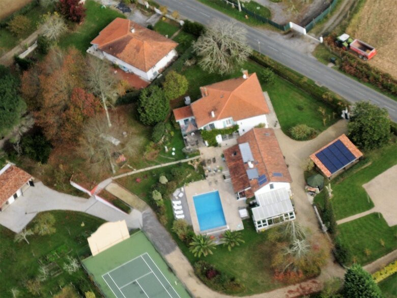 Bed & Breakfast Domaine De Millox