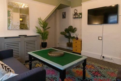 Apartamento Step Free Access Apt For 6 Parking 2 Mins Town