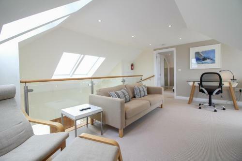 Pedn Lodge
