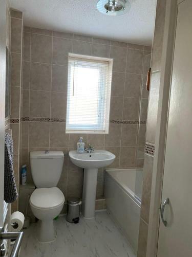 Riverside Park Ground Floor Apartment - St Neots