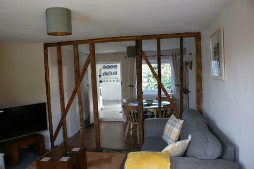 Wayside Cottage