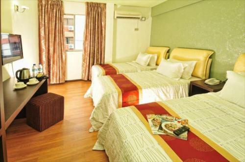 Hotel Zamburger Grand City