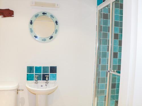 1 Orchard Cottages, Salcombe