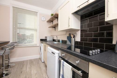 Salt Lane Apartments