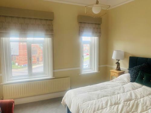 3 Bedroom Apartment Town Centre Saltburn.
