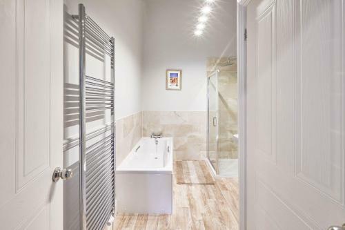 Host & Stay - The Zetland Apartment