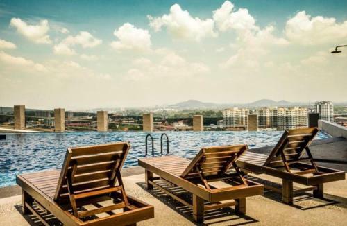 Apartamento Imperio,res - Melaka Raya -- Relax -- Pool View