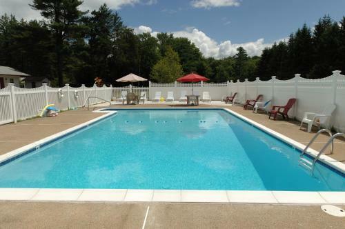 Saco River Motor Lodge & Suites
