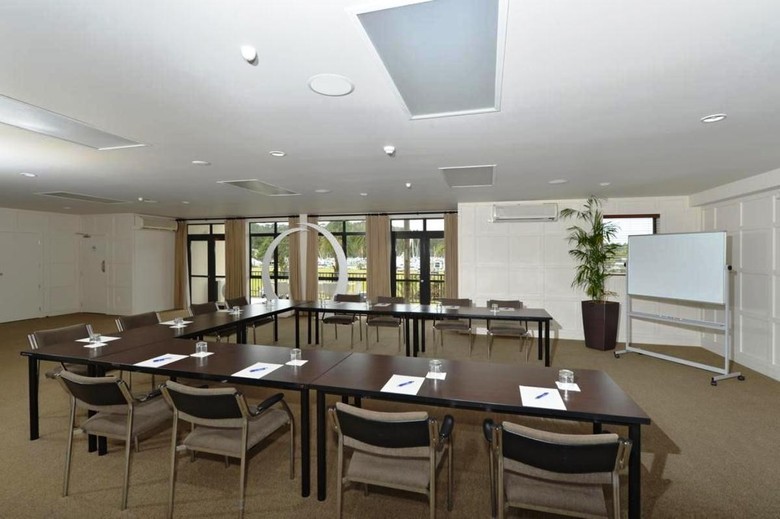 Quality Hotel Oceans Tutukaka