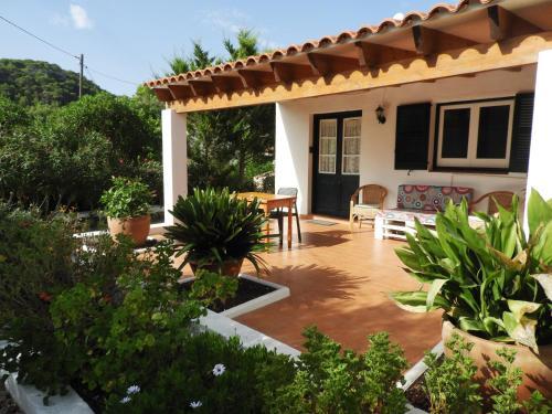 Casa Dina