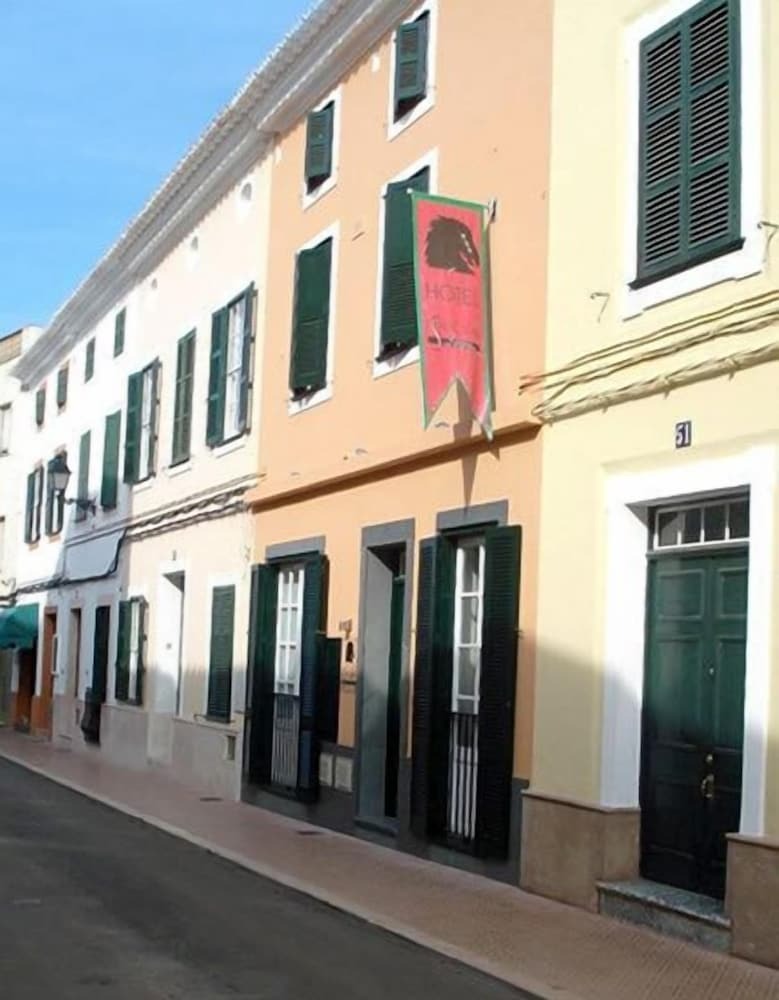 Hotel Es Mercadal