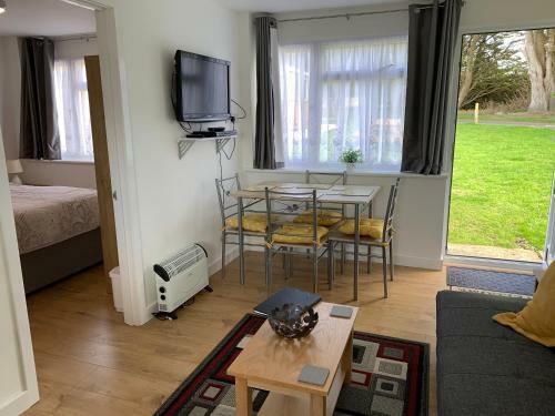 103 Sandown Bay Holiday Centre