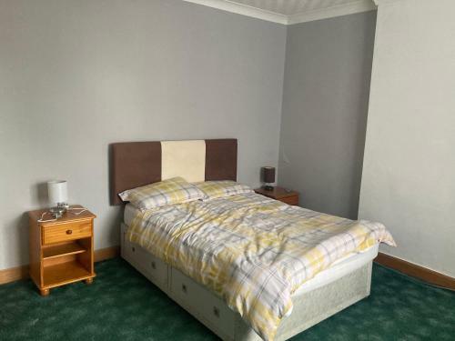Apartamento 2 Bed Semi Detached