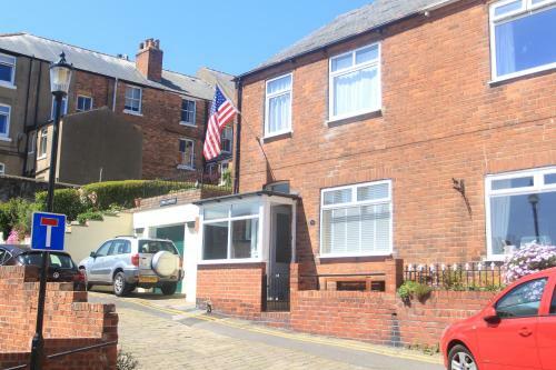 10 Tuthill