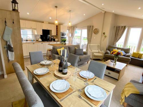 Meadow Lodge