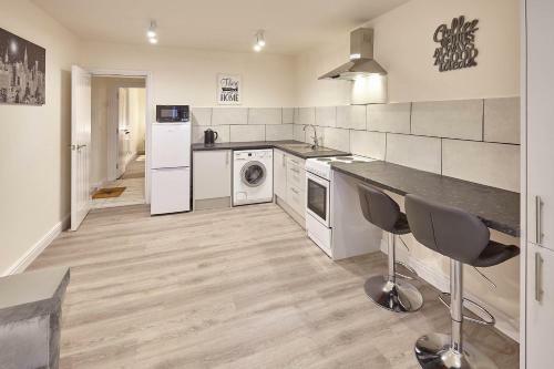 Host & Stay - Royal Cottage