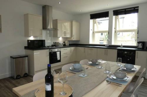 Copley Loft 3 Bedroom House With Patio