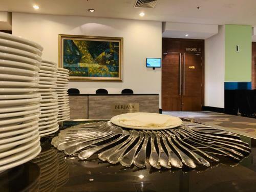 Apartamento Kl Service Suites At Times Square Kl