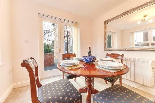 Host & Stay - Dene Annexe