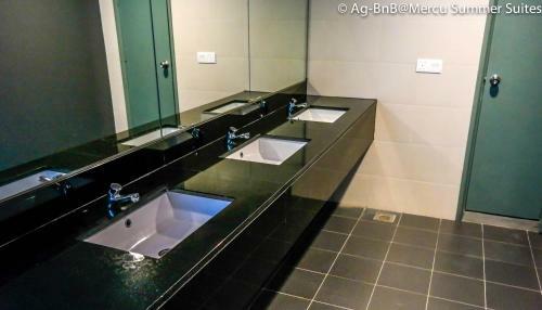 Resort Hostel In City