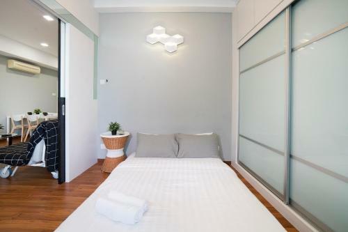 Parkview Service Apartments
