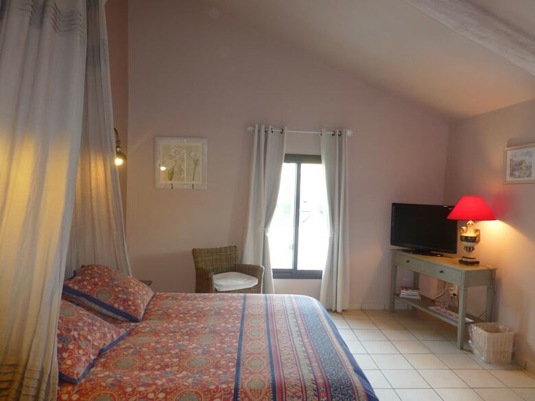Hostal Le Vieux Bistrot