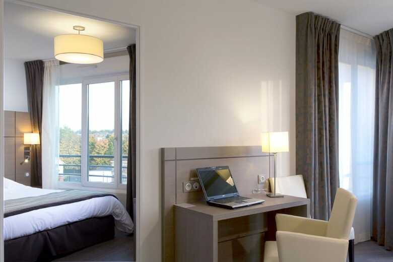 Aparthotel Residhome Du Th��tre