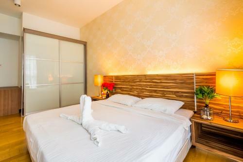 Apartamento Regalia Residence @ Klcc View Sky Pool By Mc