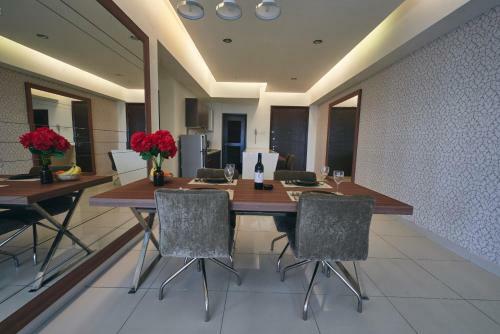 Apartamento Regalia Residence @ Klcc View Sky Pool By Mc
