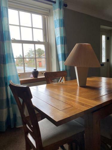 Yorkshire Coast, Three Bed Cottage, Parking Garden