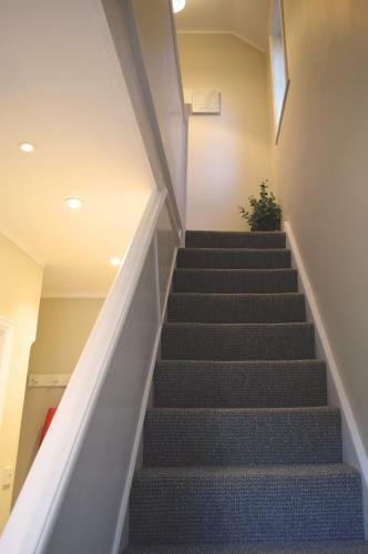 2 Norham Avenue