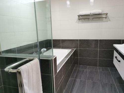 Apartamentos Habebi Suites At Times Square Kl