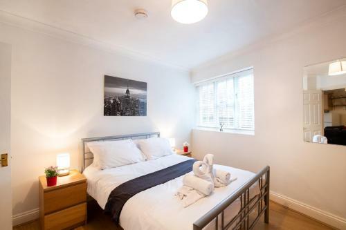 2 Bedroom Apartment, Castle Walk