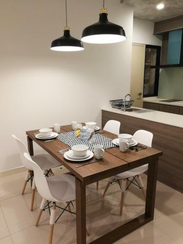 Apartamento Sunway Velocity With Klcc View - Aj Home