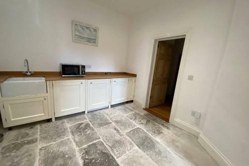 The Courtyard Apartment, Strangford