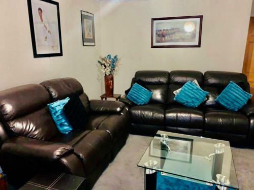 Hostal Wallace View - Holiday Home
