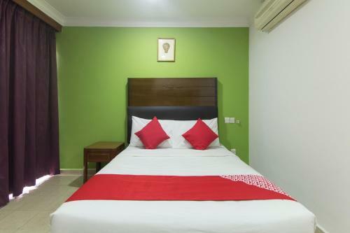 Oyo 805 Hotel Run Star