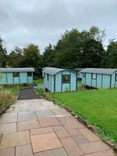 Glamping At Holly Grove Farm