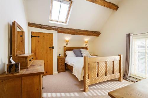 Unit 1 Dove Farm Barns