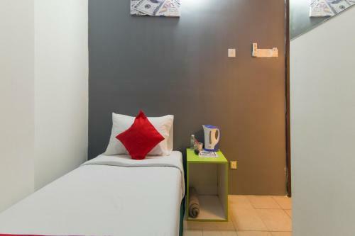 Oyo 1003 Rich Calton Hotel