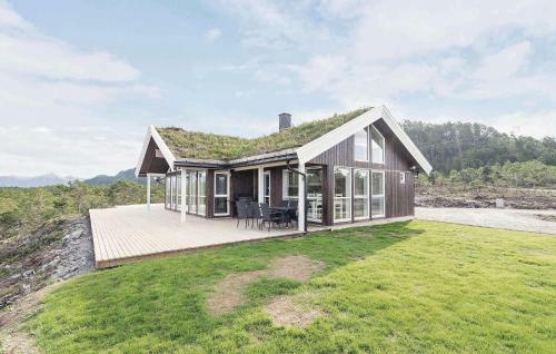 Holiday Home Kvisvik Utsikten II