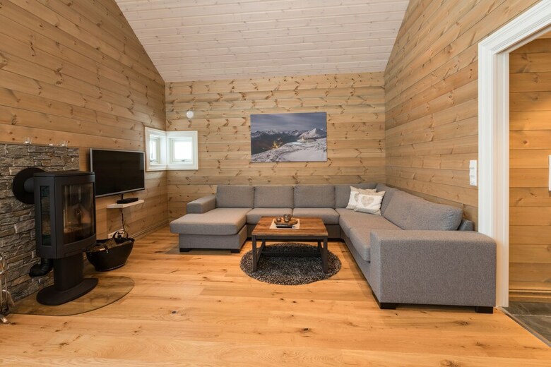 Lodge Stranda Booking