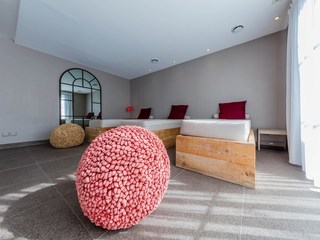 Hotel Distillerie De P�zenas